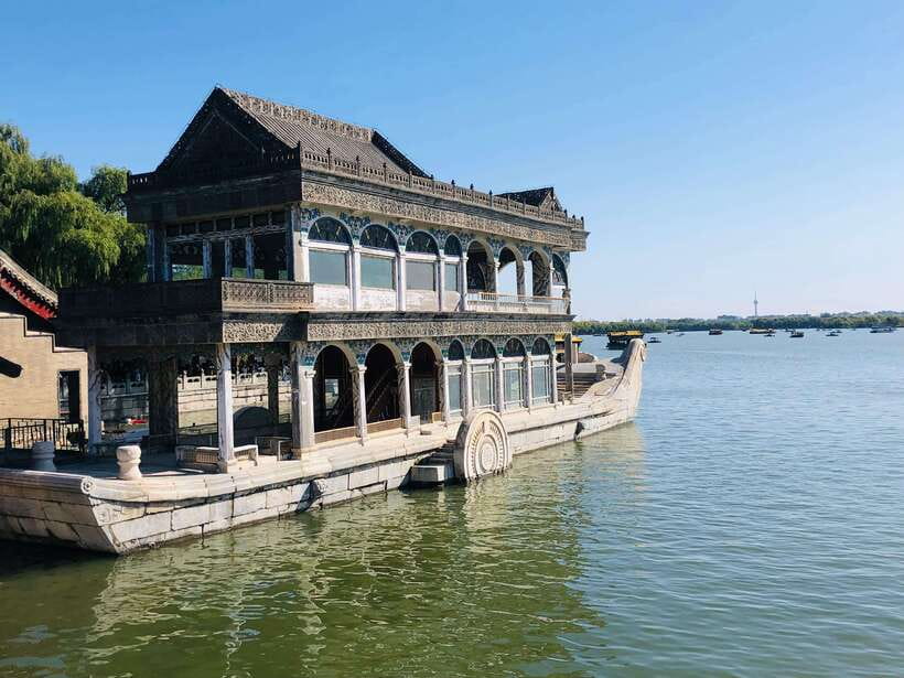 Beijing: Summer Palace Entry Ticket - Imperial buildings and gardens from southern China