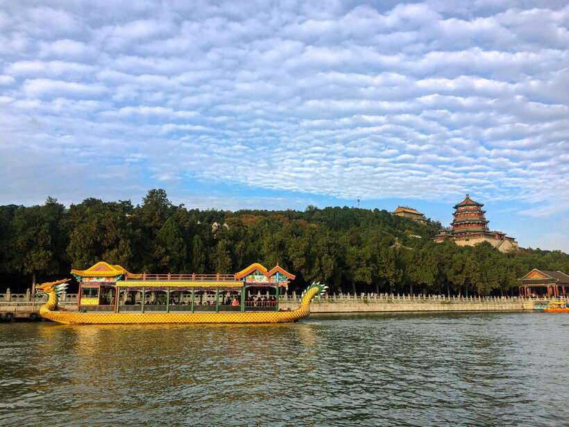 Beijing:Summer Palace Private/Group Tour or book Ticket Only - Why the Summer Palace feels different from the Forbidden City
