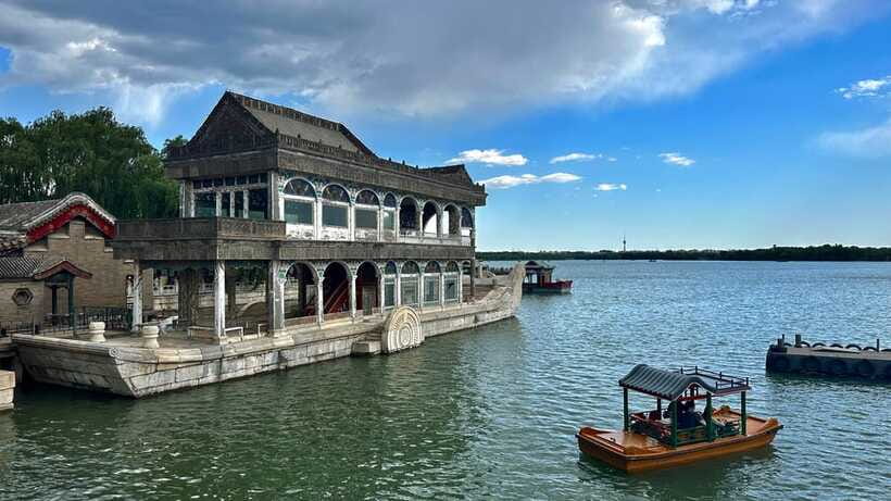 Beijing: Summer Palace Private Tour with Optional Activities - Combining the palace with other Beijing sights