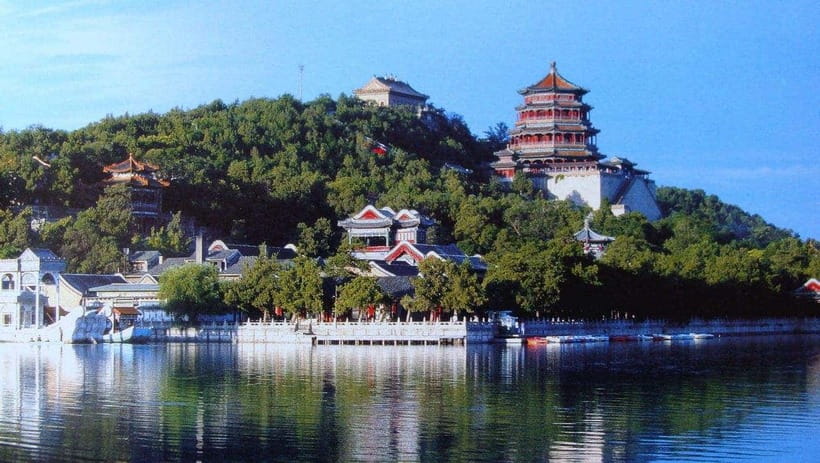 Beijing: Summer Palace Private Tour with Optional Activities - The private format is best for questions and photos