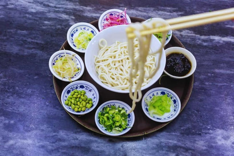 Beijing:Summer Palace & Tea or Calligraphy Experience Tour - A Beijing Noodle Lunch Near the Palace