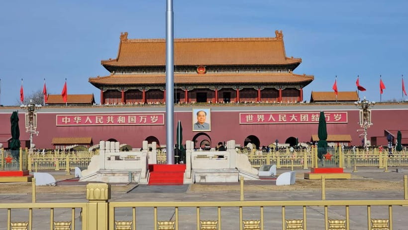 Beijing: T-Square & Forbidden City Group or Private Tour - Timing, weather, and practical comfort