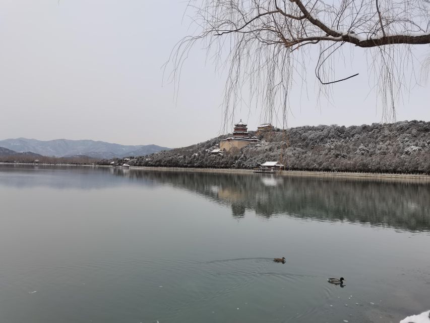 Beijing: The Temple of Heaven or Summer Palace Entry Ticket - Exploring the Summer Palace around Kunming Lake