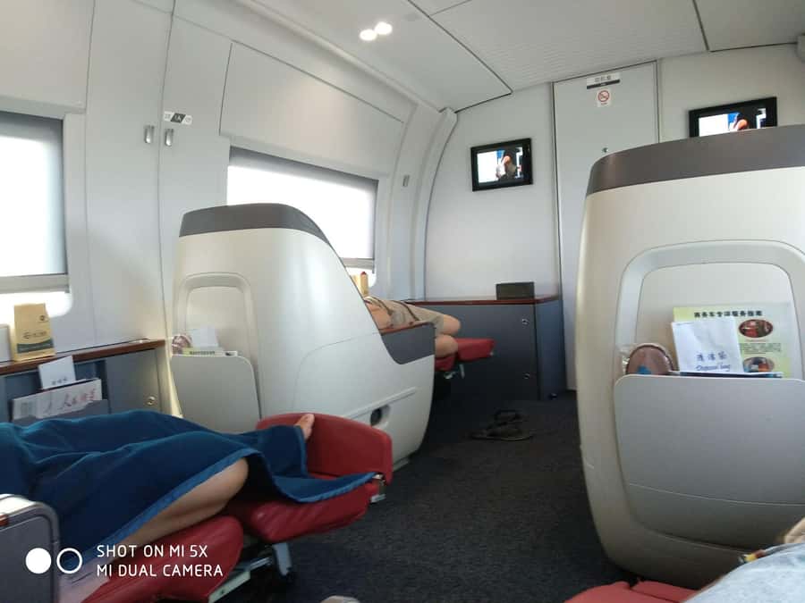 Beijing to Xi'an Terracotta Tour by Roundtrip Bullet Train - Lunch is flexible, but not included