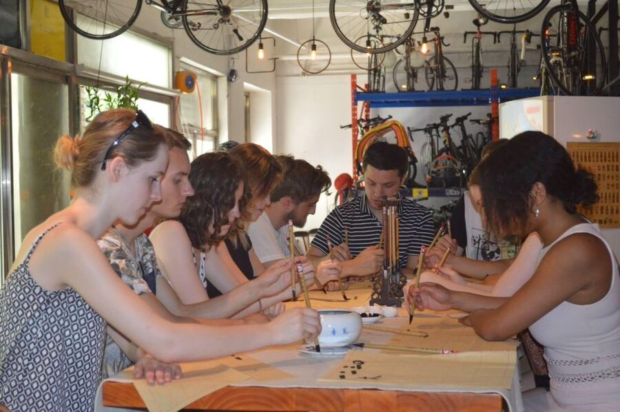Beijing Wangfujing Calligraphy Class Nearby Forbidden City - Price, timing, and practical value