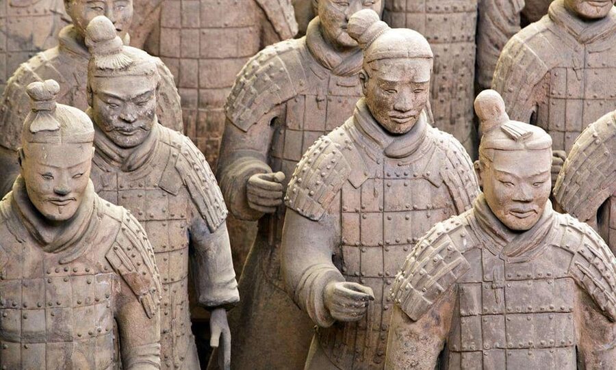 Beijing: Xi'an Terracotta Tour by Train-All Tickets Included - Meeting your Xi’an driver and guide