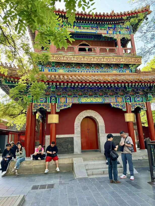 Beijing: Yonghe Lama Temple Entry Ticket - The temple’s Tibetan and Chinese connection