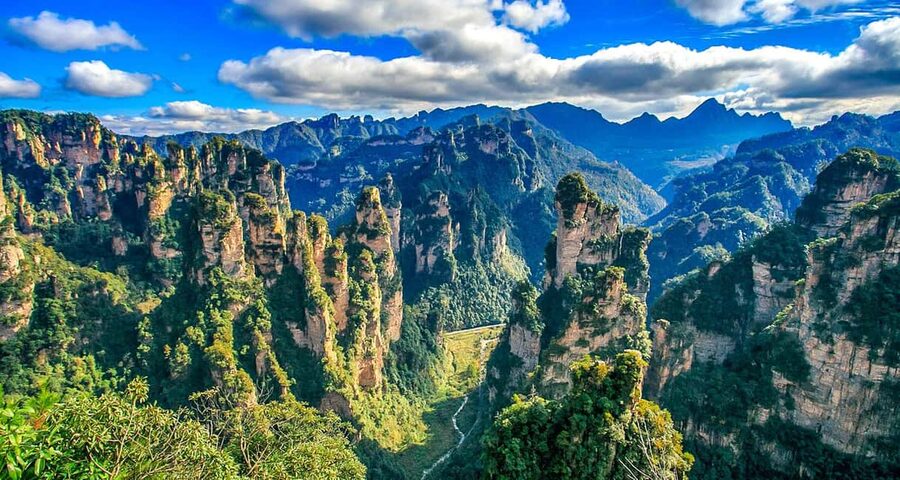 Best Mini Group to Zhangjiajie Forest Park & Avatar Mountain - Tianzi Mountain and the cable-car descent