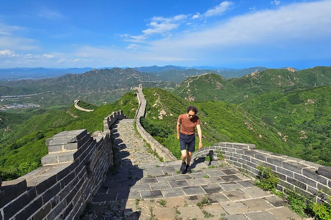 BusDa-Ancient Great Wall &Badaling Great Wall Full-day Bus Tour - Who Will Get the Most From This Tour