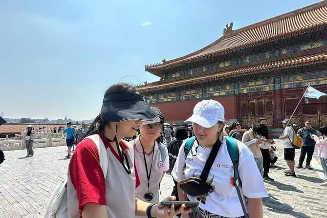 BusDa-Mutianyu Great Wall & Summer Palace Full-Day Group Tour - Three hours at the Summer Palace