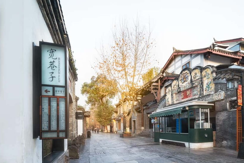 Chengdu: City Walking Tour with Food and Culture Stops - Walking needs, payment tips, and who should book