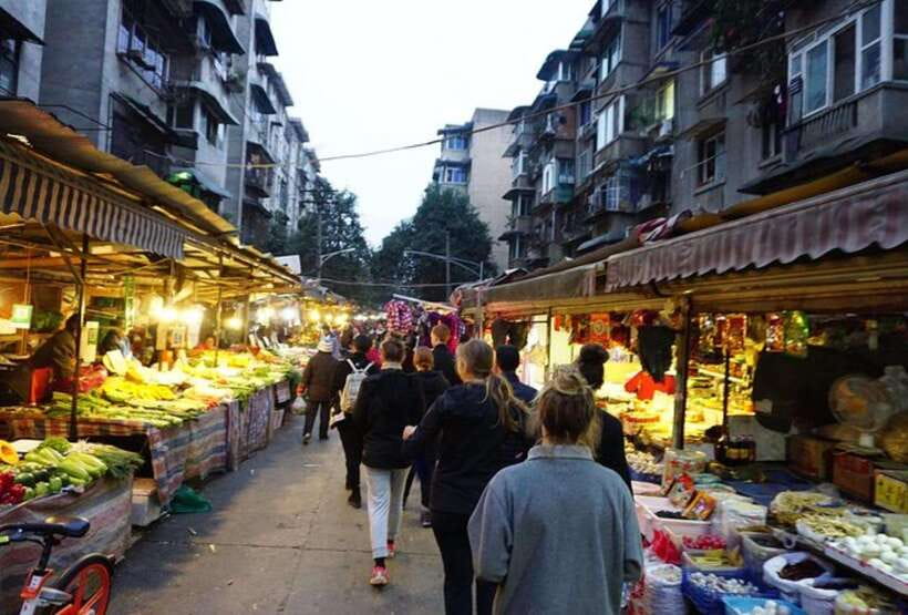 Chengdu: Cooking Class with Fresh Market Half Day Experience - Vegetarian and vegan cooking