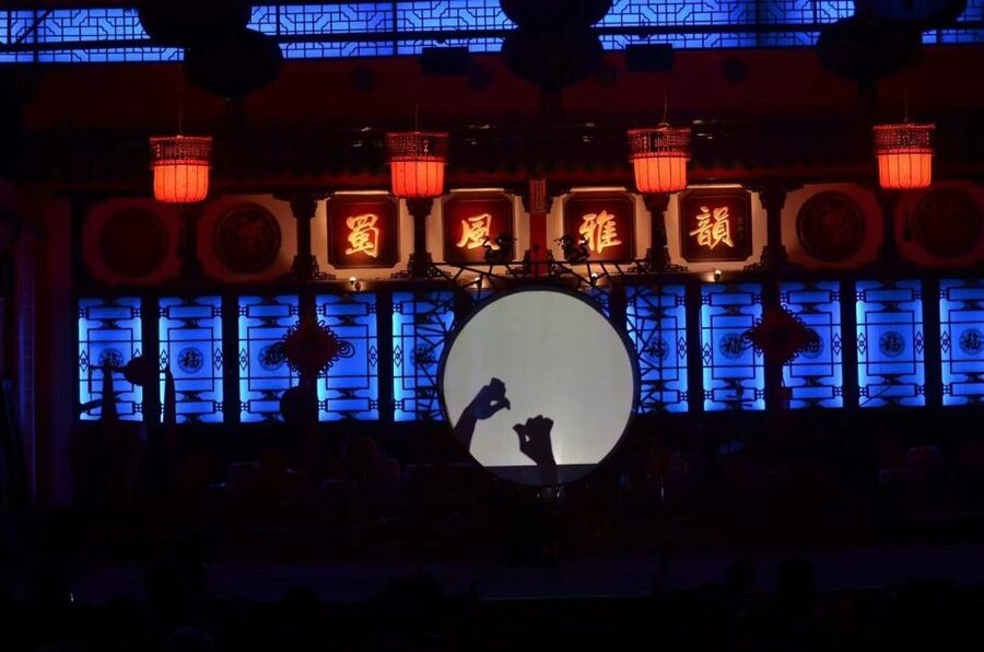 Chengdu: Sichuan Opera Shu Feng Yan Yun Evening Show Ticket - Why Sichuan Opera is more than face-changing