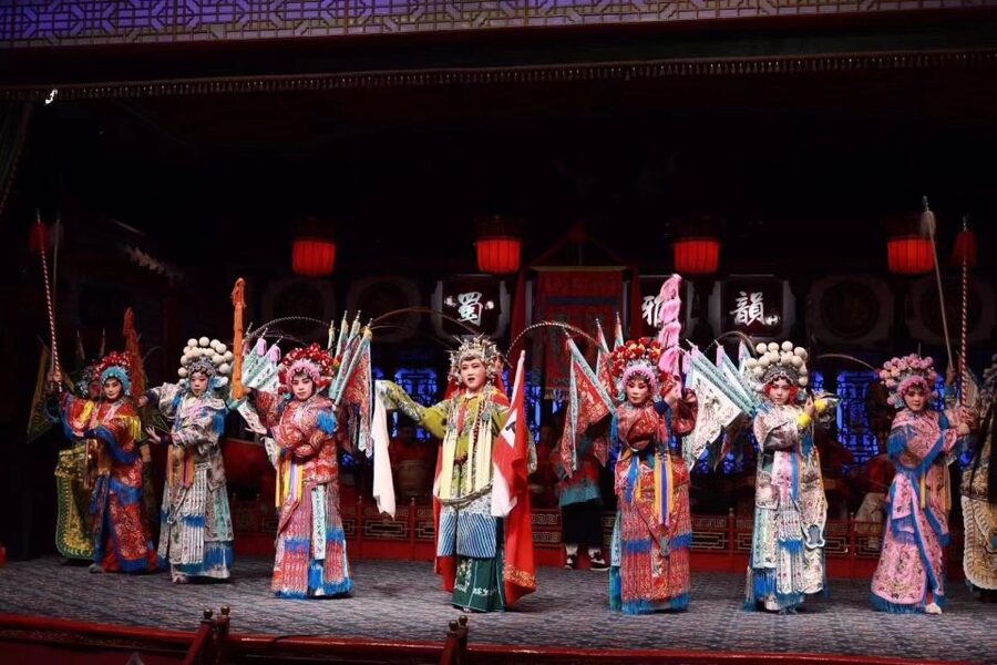 Chengdu: Sichuan Opera Shu Feng Yan Yun Evening Show Ticket - Hotel pickup or independent arrival?