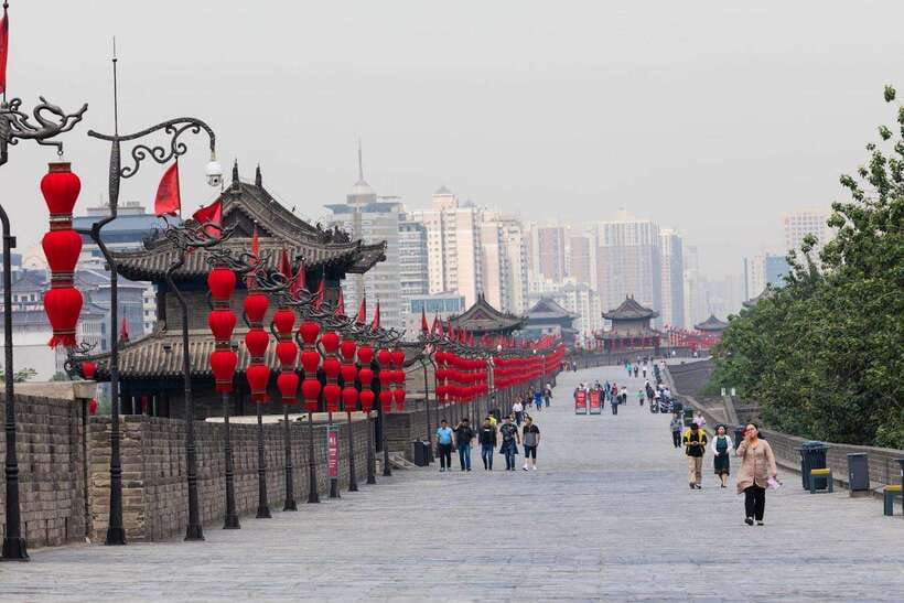 Chengdu: Xi'an Terracotta Warriors Day Trip by Bullet Train - Leaving Chengdu by bullet train