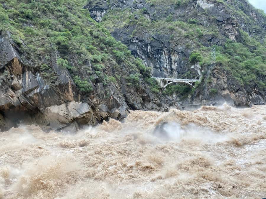 China Shangri-La Tiger Leaping Gorge : A Canyon Adventure - Is $104 fair for this day trip?