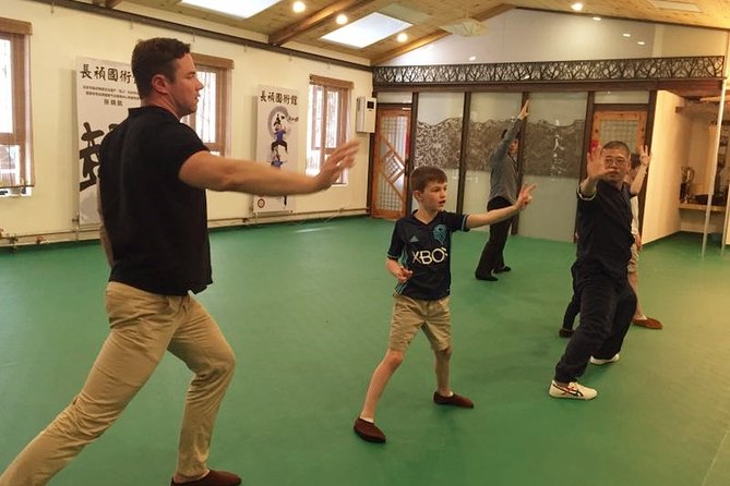 Chinese Kung Fu Experience Class in Beijing - Starting at the Temple of Heaven east gate