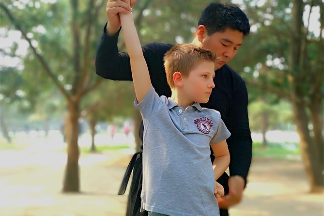 Chinese Kung Fu Experience Class in Beijing - Meeting Master Eric and learning the basics