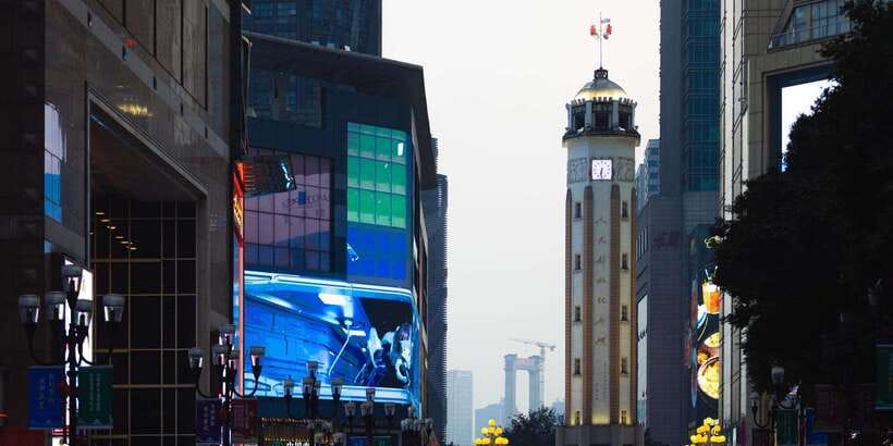 Chongqing: 1-day Essential Guided City Tour without Car - Who will get the most from this tour