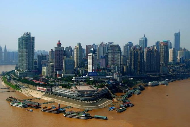 Chongqing Local Food Tour Adventure - The food challenge: spice, texture, and an open mind