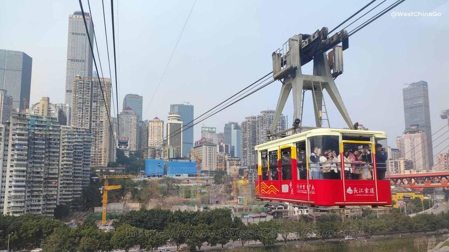 Chongqing: One-Day Extravaganza: Hit All the Must-See Spots! - The cableway and Chongqing’s strange vertical city