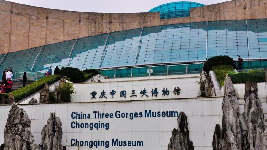 Chongqing: One-Day Extravaganza: Hit All the Must-See Spots! - Three Gorges Museum: a smart opening lesson