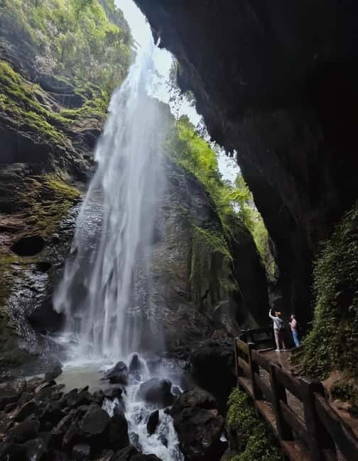 Chongqing One-Day Trip: Wulong's 3 Essentials - Wujiang River Cliffs at the First Viewpoint
