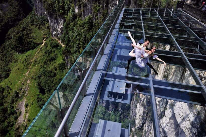 Chongqing:One-day Wulong HikeTrip(GeoPark+Fairy Mt)car incld - What Chris Tang adds to the day