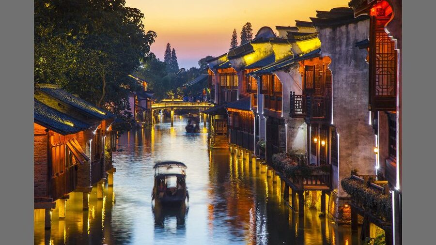 Delve into Wuzhen Water Town: Private Tour from Shanghai - What the $264 price covers