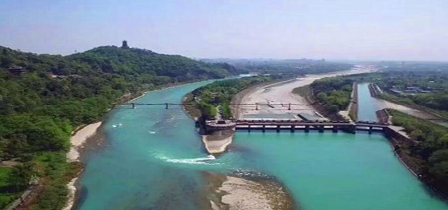 Dujiangyan panda base and irrigation system park day tour - What the price includes, and what it does not
