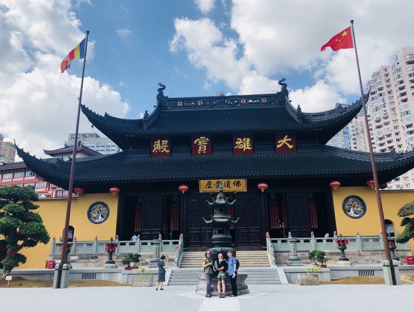 Flexible Layover Tour: Experience Shanghai on Your Schedule - Yuyuan Garden brings you into old Shanghai