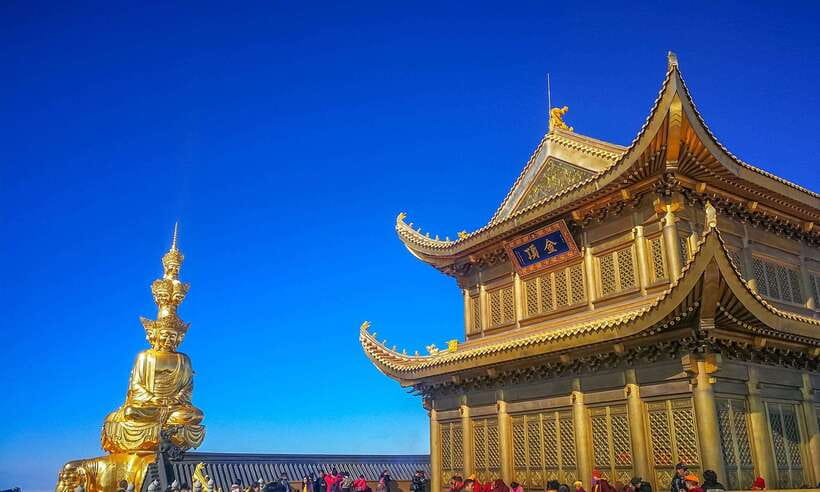 From Chengdu: Mount Emei Day Trip with Golden Summit Visit - From Chengdu to the mountain gates