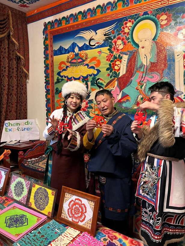 From Chengdu: Tibetan Village Live as a Tibetan Day Tour - The evening turns social with yak hotpot and Guozhuang