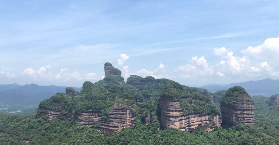 From Guangzhou: Mount Danxia and Nanhua Temple Full-Day - The Guangzhou to Shaoguan journey