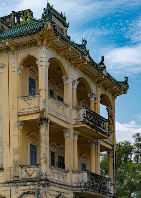 From Guangzhou: UNESCO Watchtowers & Ancient Villages Tour - Chikan Old Town or Majianglong Village
