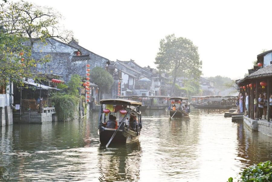 From Shanghai: Private Zhujiajiao Tour with Boat Ride - Bridges from the Ming and Qing periods