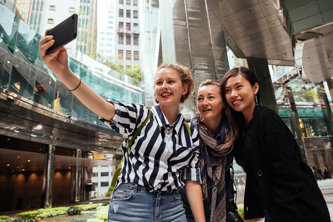 Full Coverage Hong Kong Private City Tour - Dried seafood, tonic foods, and Western Market