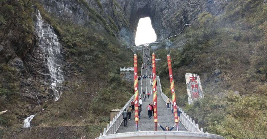 Full-Day Private Tour of Tianmen Mountain - Why Tianmen Mountain feels different from Zhangjiajie’s other sights