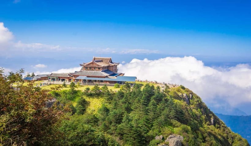 Golden Buddha & Cloud Sea: Emei Mountain Private Tour - Who should book this Mount Emei day trip