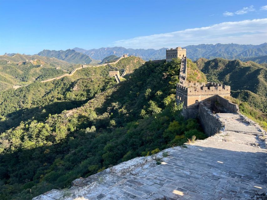 Great Wall Jinshanling To Simatai West Hiking Private Tour - Towers, photographs, and the East Five-window finish