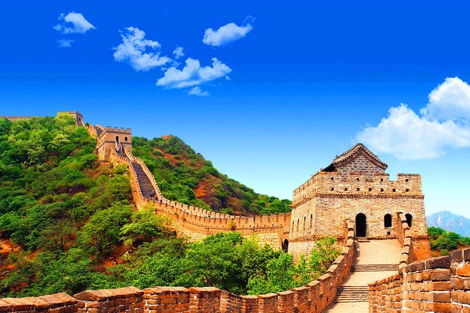 Great Wall of China at Badaling and Ming Tombs Day Tour from Beijing - Lunch, jade, and the commercial side of the day