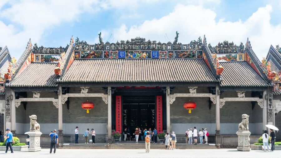 Guangzhou: Chen Clan Academy In-Depth 2-Hour Guided Tour - Decoding bats, carps, blessings, and virtue