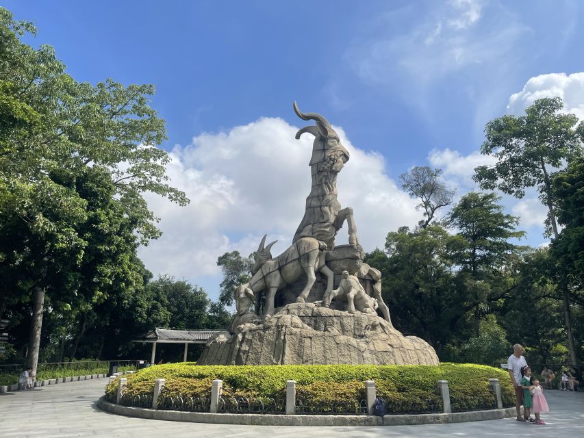Guangzhou Day Tour By Metro & Boat - Starting with Guangzhou’s Five Rams at Yuexiu Park