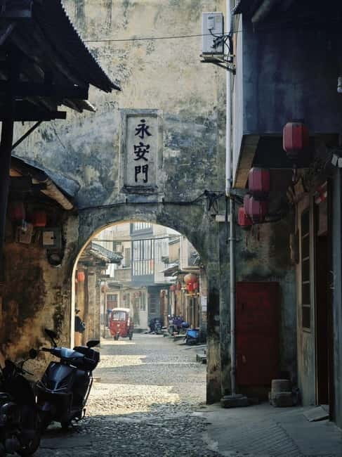 Guilin: 1-Day Iconic Landmarks & Cultural Tour - What the $159 price really includes
