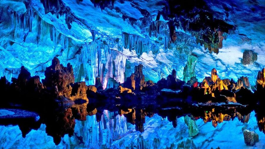 Guilin: 3-Day Private Tour with Longsheng&Cruise to Yangshuo - Huangluo Long Hair Village