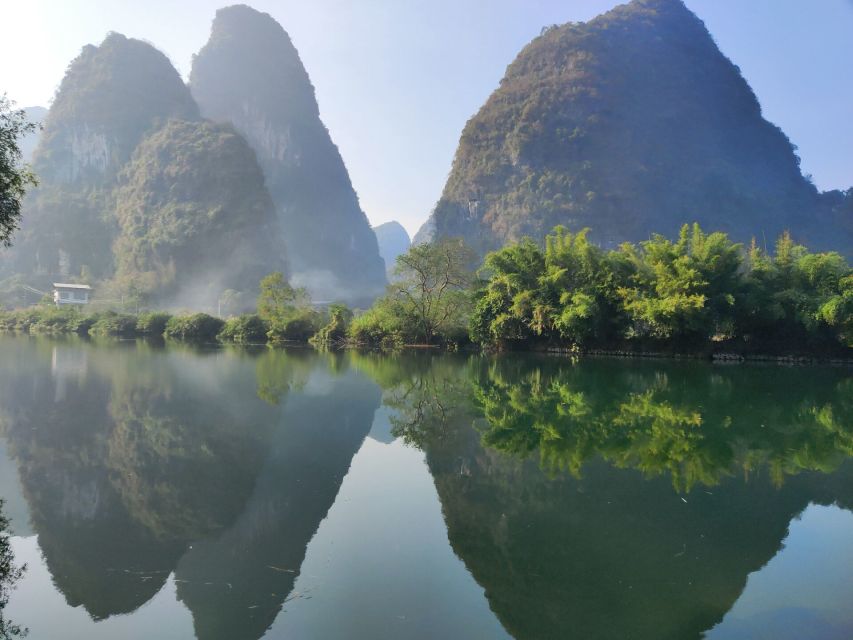 Guilin: Li River Cruise with Buffalo and Tour of Yangshuo - The guides and language support