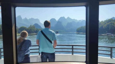 Li River Cruise with Transfer to Yangshuo