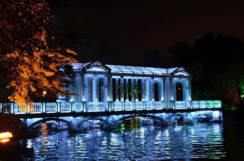 Guilin: Night Cruise on Two Rivers & Four Lakes with Lights - Why Guilin looks best from the water at night