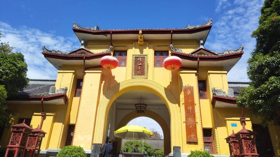 Guilin: Private Full-Day City Tour with Fubo Hill - Elephant Trunk Hill on the Li River