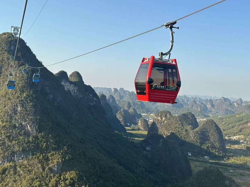 Guilin: Private Mountains and Rivers Day Tour - West Street: a useful break, not a quiet village
